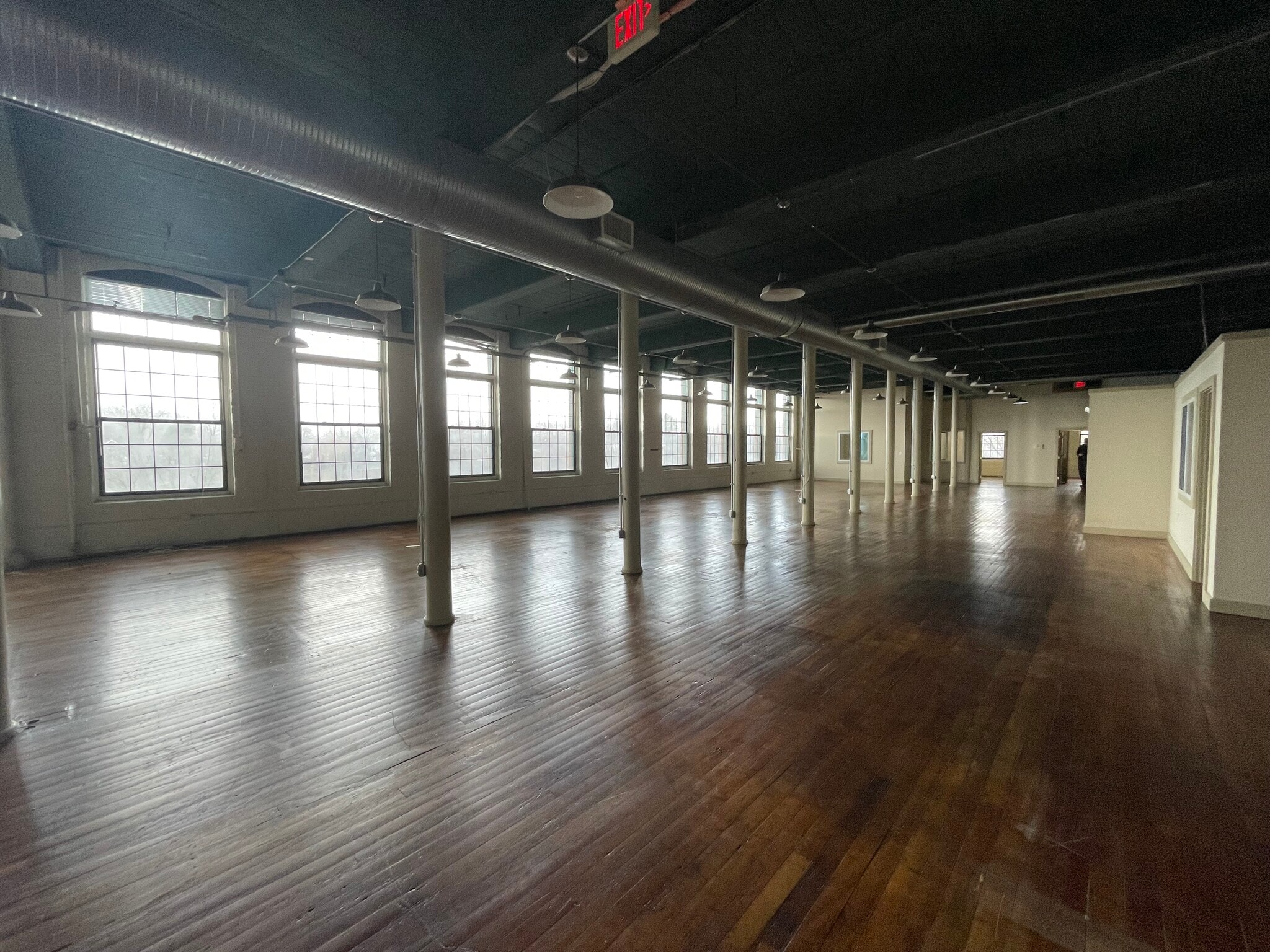 90 Bridge St, Westbrook, ME for lease Interior Photo- Image 1 of 2