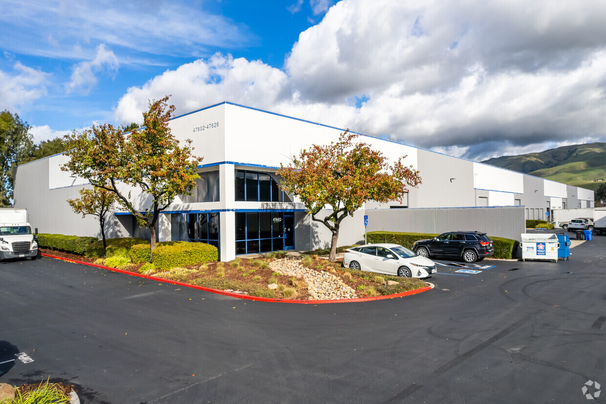 47602-47626 Kato Rd, Fremont, CA for lease Building Photo- Image 1 of 1