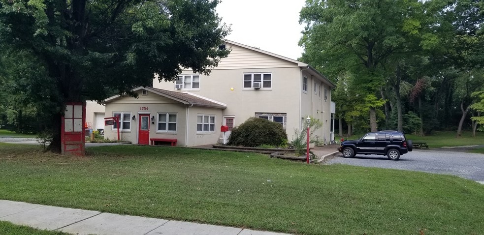 1704 Highway 33, Trenton, NJ for lease - Building Photo - Image 3 of 5