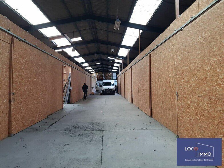 Flex in Bruges for lease - Interior Photo - Image 2 of 3