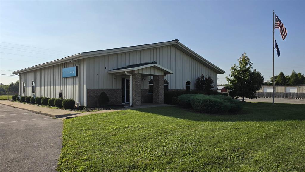 3117 Alvey Park Dr W, Owensboro, KY for lease Interior Photo- Image 1 of 2