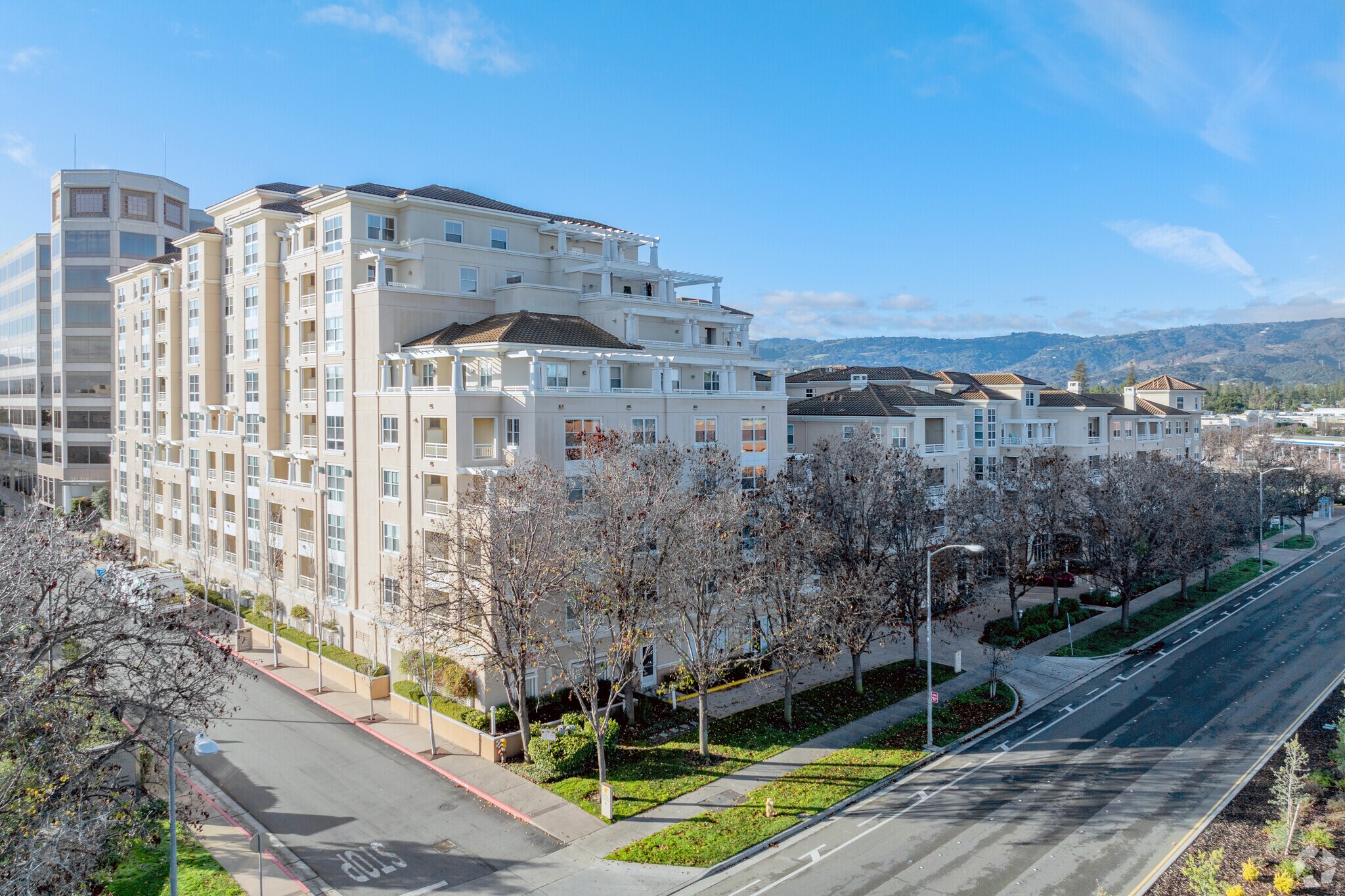 20488 Stevens Creek Blvd, Cupertino, CA for lease Primary Photo- Image 1 of 6