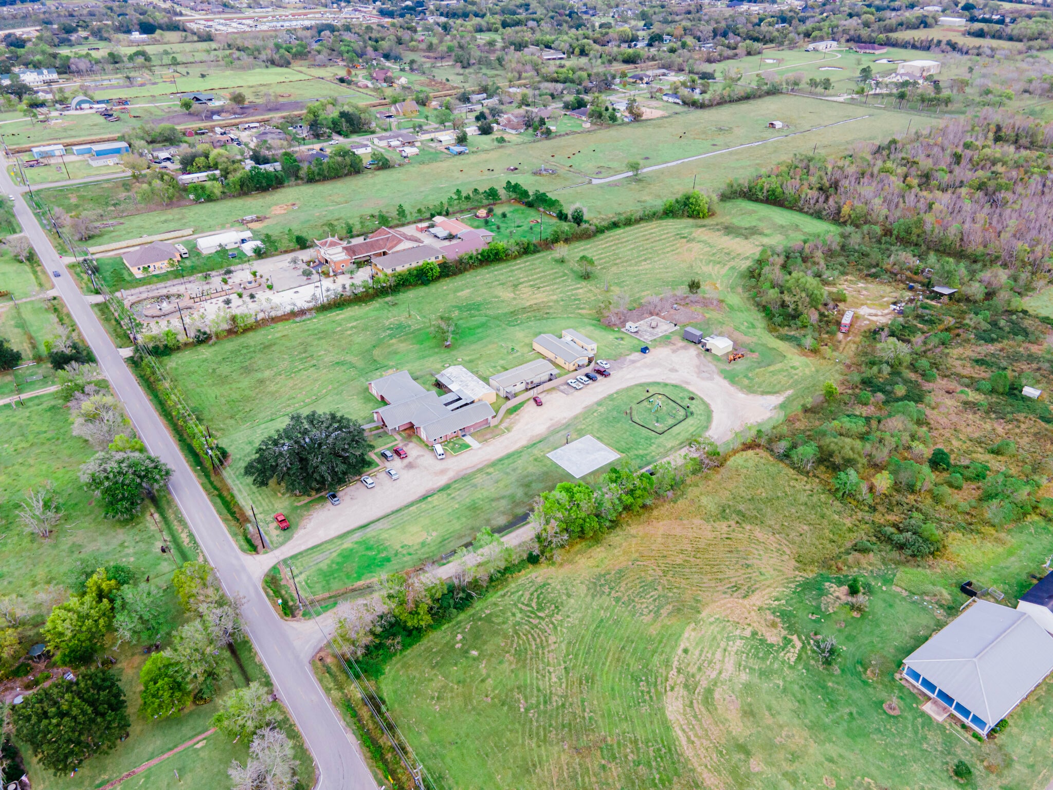 4227 Old Chocolate Bayou Rd, Manvel, TX for sale Primary Photo- Image 1 of 5