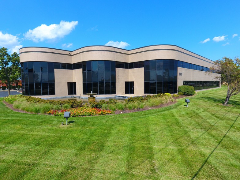 333 Salem Pl, Fairview Heights, IL for lease - Building Photo - Image 1 of 14