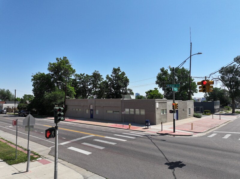 700 Knox Ct, Denver, CO à vendre Photo du bâtiment- Image 1 de 1