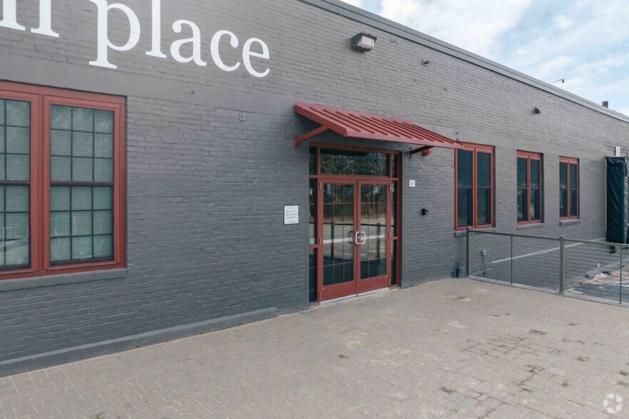 20 Mill St, Pepperell, MA for lease - Building Photo - Image 3 of 7