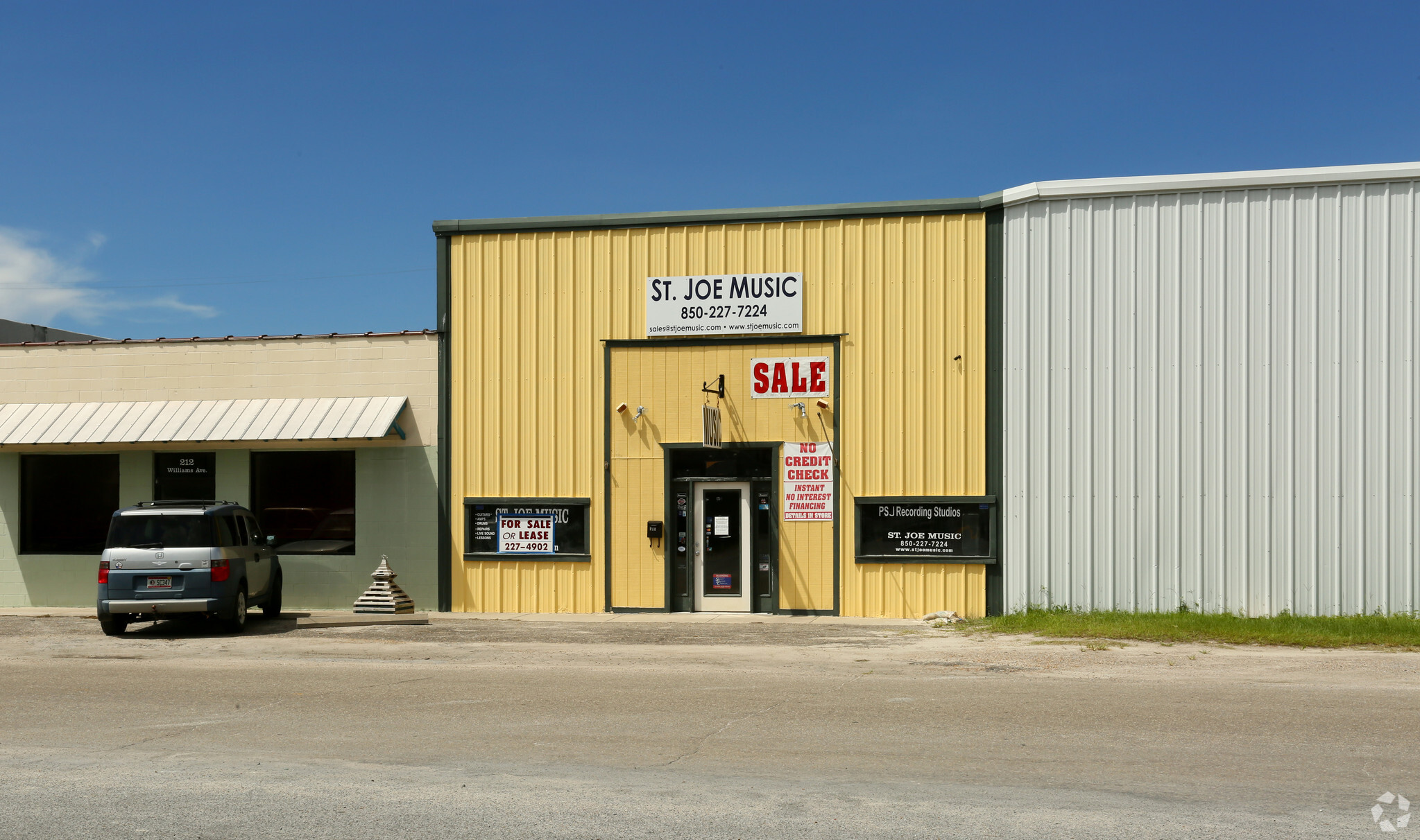 210 Williams Ave, Port Saint Joe, FL for sale Primary Photo- Image 1 of 1