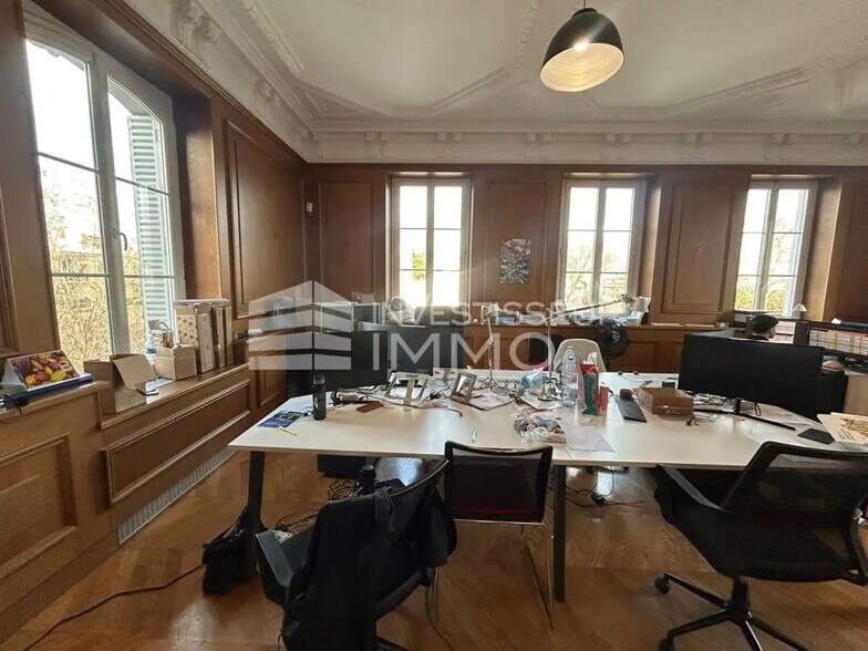 Office in Nogent-sur-Marne for lease - Building Photo - Image 3 of 11