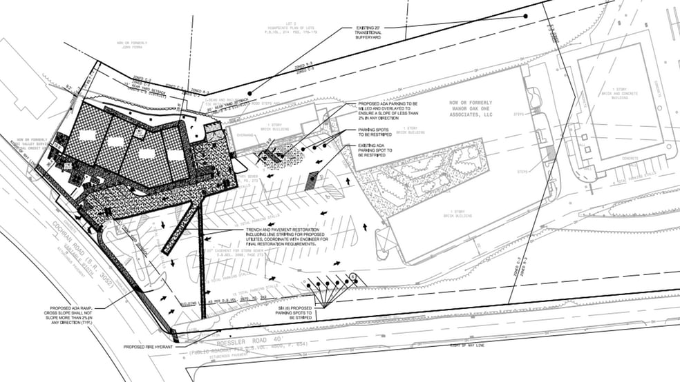 1910 Cochran Rd, Pittsburgh, PA for lease - Building Photo - Image 3 of 5