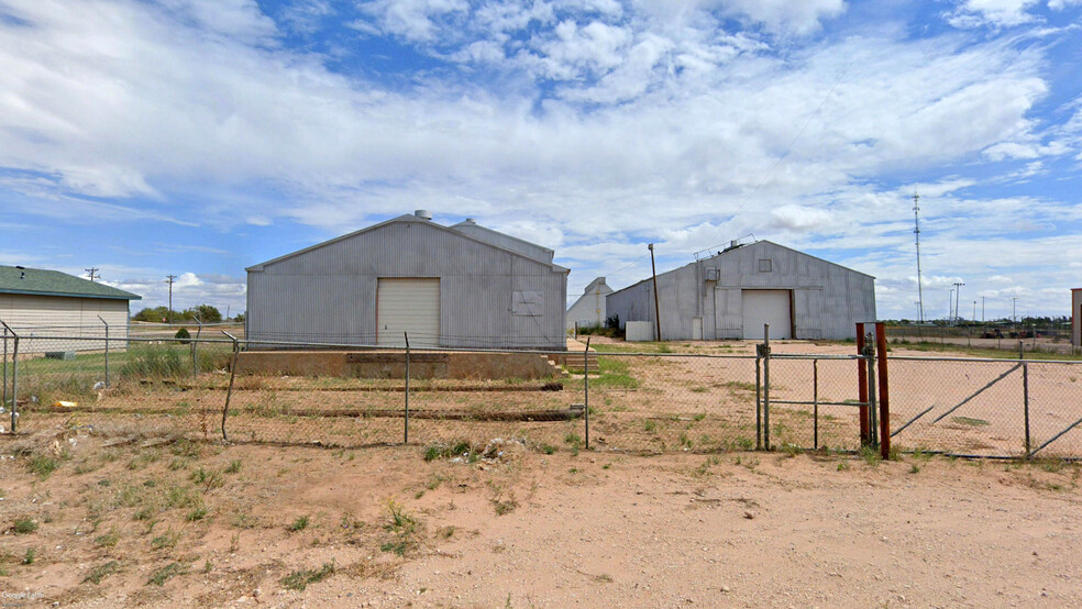 909 S Lynn Ave, Lamesa, TX à vendre - Photo principale - Image 1 de 1