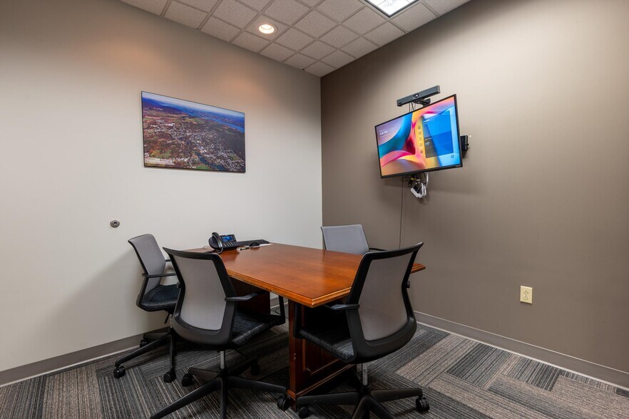 101-103 Main St, South Glens Falls, NY à vendre - Photo du bâtiment - Image 3 de 32