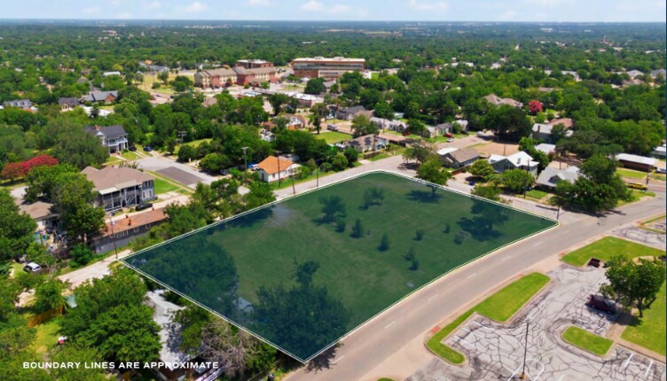 1104 18th A st, Waco, TX à vendre - Aérien - Image 2 de 2