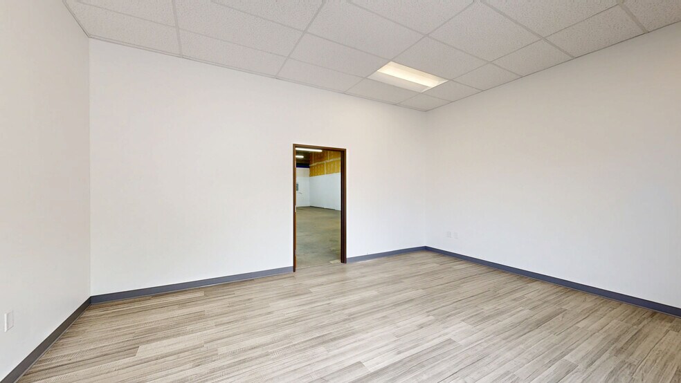 4321 Broadway, Denver, CO for lease - Matterport 3D Scan - Image 2 of 12