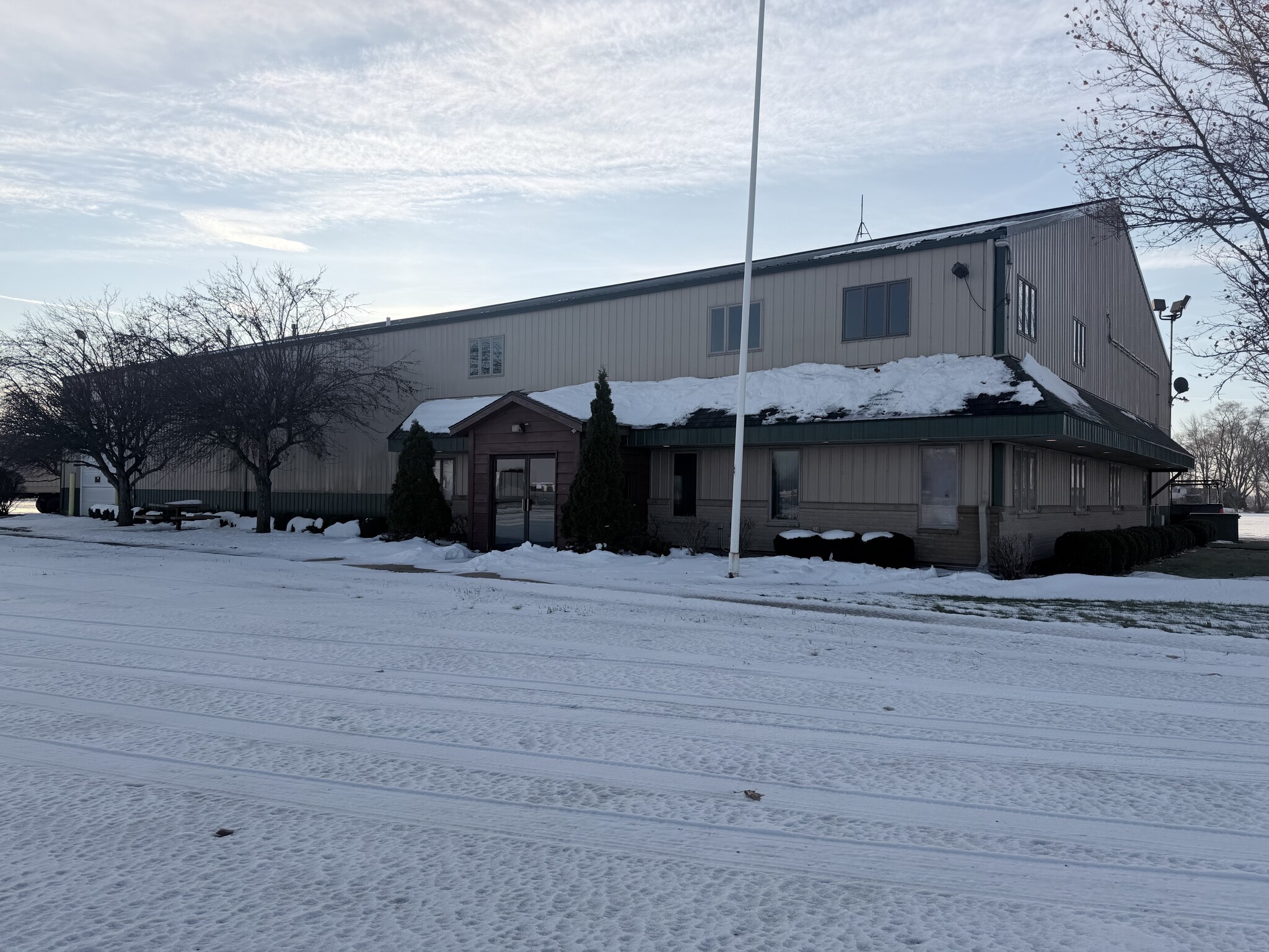 118 N State Route 1, Saint Anne, IL for sale Primary Photo- Image 1 of 26