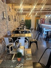 Retail in Tortosa, Tarragona for lease Interior Photo- Image 2 of 9