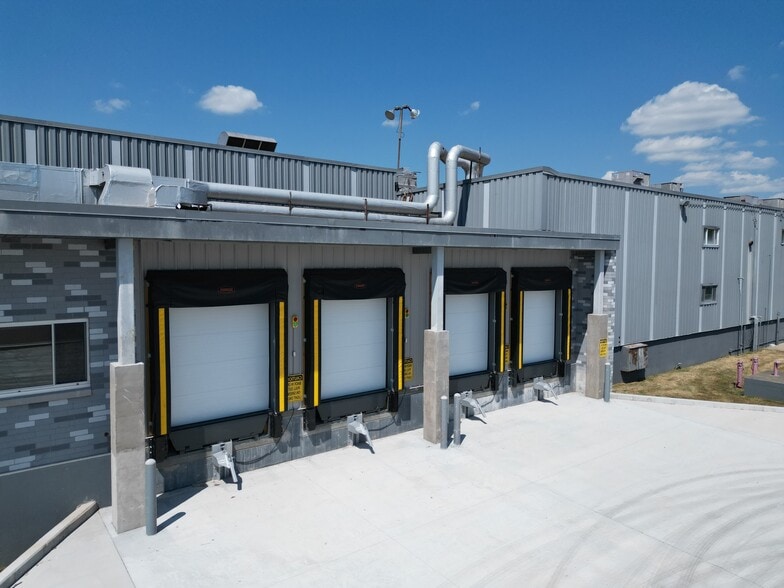 900-1000 Tyrone Pike, Versailles, KY for lease - Building Photo - Image 3 of 14