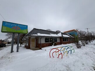 Plus de détails pour 1201 Washington St, Columbus, IN - Commerce de détail à louer