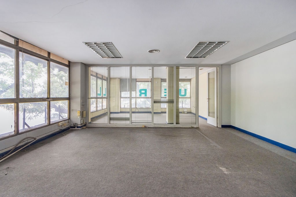 Lleida, LER 25002 - Unit 01 - - Interior Photo - Image 2 of 13