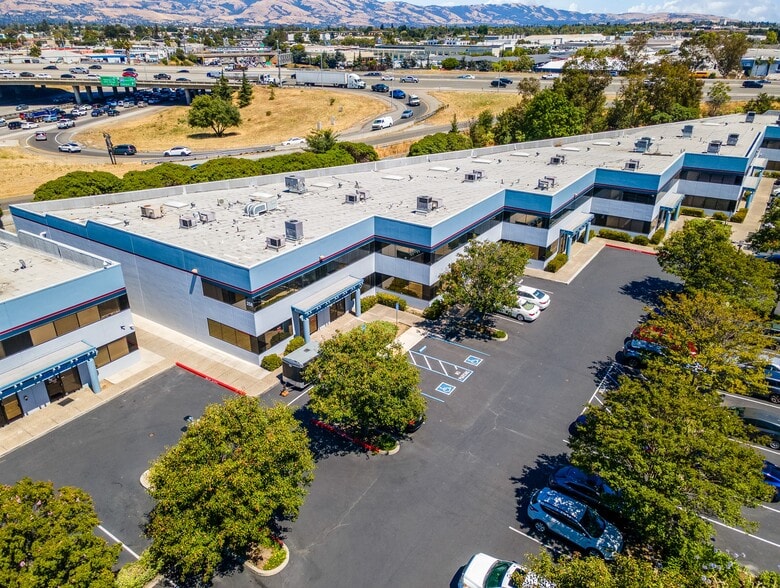 258-280 E Gish Rd, San Jose, CA for sale - Building Photo - Image 2 of 10
