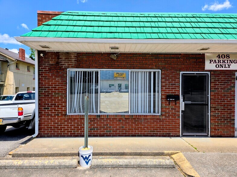 408 Virginia St W, Charleston, WV à louer - Photo du bâtiment - Image 3 de 4