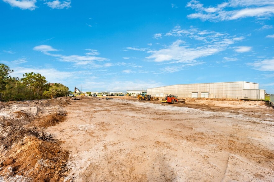 805 Tower Access Rd, Melbourne, FL for sale - Building Photo - Image 2 of 3