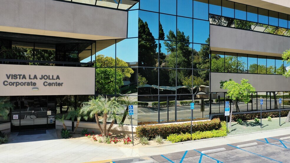 4747 Morena Blvd, San Diego, CA à louer - Photo du bâtiment - Image 2 de 26