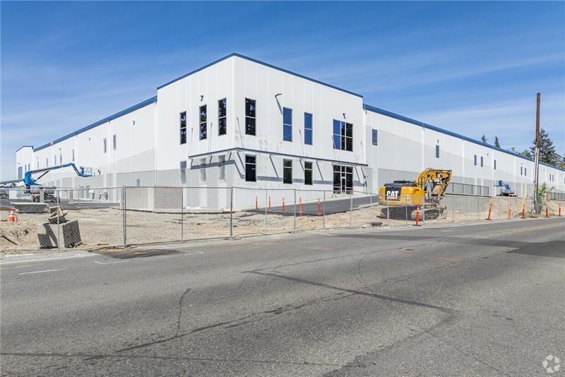 1410 S 200th St, Seatac, WA for lease - Building Photo - Image 2 of 8