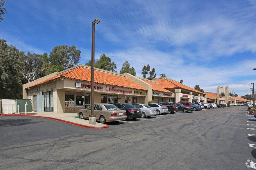 12202-12234 Poway Rd, Poway, CA for lease - Building Photo - Image 1 of 3