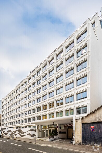 46-52 Rue Albert, Paris à louer - Photo du bâtiment - Image 2 de 4