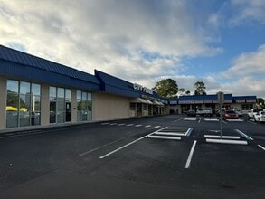 7400 US Highway 19, New Port Richey, FL à louer Photo du bâtiment- Image 2 de 25