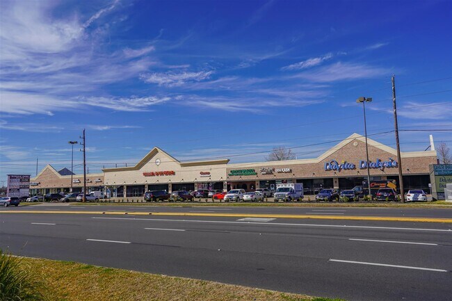 More details for 14800 Westheimer Rd, Houston, TX - Retail for Lease