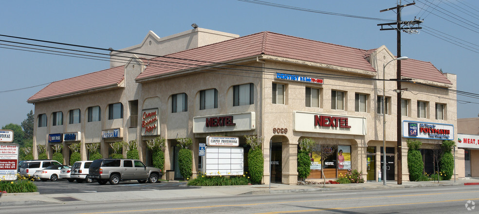 9029 Reseda Blvd, Northridge, CA for sale - Primary Photo - Image 1 of 1