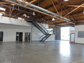 3523-3525 Eastham Dr, Culver City, CA for lease Building Photo- Image 1 of 7