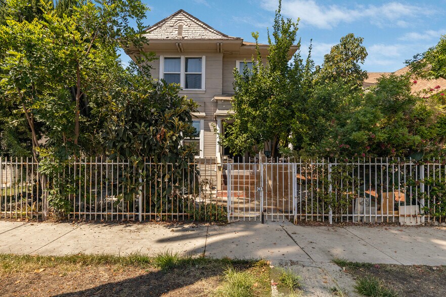 1711-1715 Toberman St, Los Angeles, CA à vendre - Photo du bâtiment - Image 2 de 18