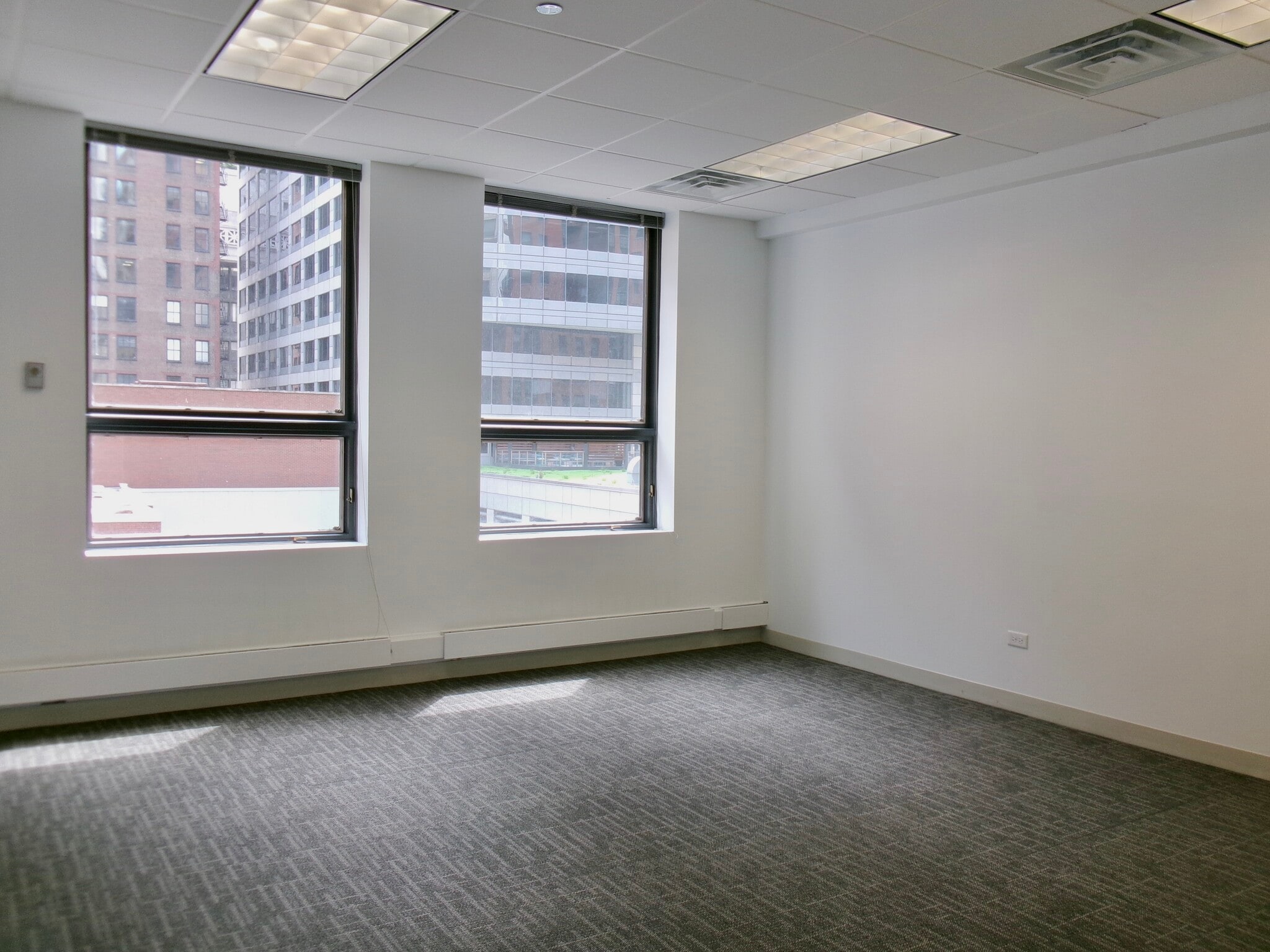 205 W Randolph St, Chicago, IL à louer Photo intérieure- Image 1 de 4