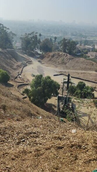 Stanley, Signal Hill, CA for sale - Commercial Listing Video - Image 1 of 2