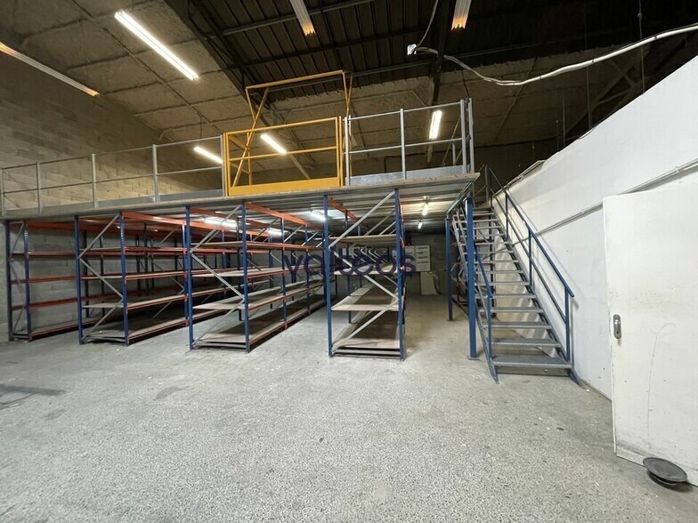 Flex dans Toulouse à louer - Photo du bâtiment - Image 2 de 8