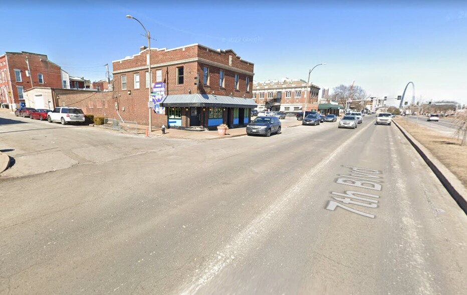 1729-1731 S 7th St, Saint Louis, MO for sale - Building Photo - Image 2 of 24