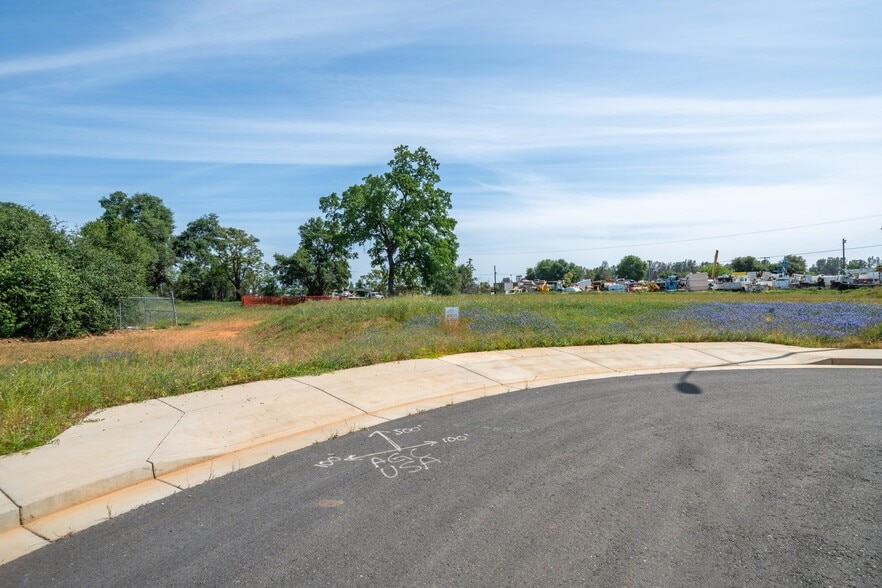 Airport Rd, Redding, CA for sale - Primary Photo - Image 1 of 4