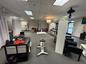 6822 Oak Hall Ln, Columbia, MD à louer Photo intérieure- Image 2 de 2