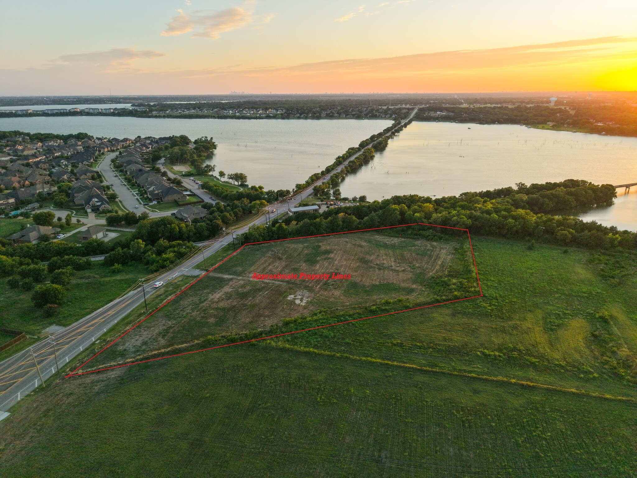 6921 Miller Rd, Rowlett, TX for sale Aerial- Image 1 of 6