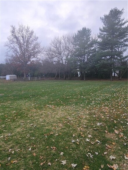 1747 N Barron St, Eaton, OH à vendre - Photo du bâtiment - Image 2 de 2