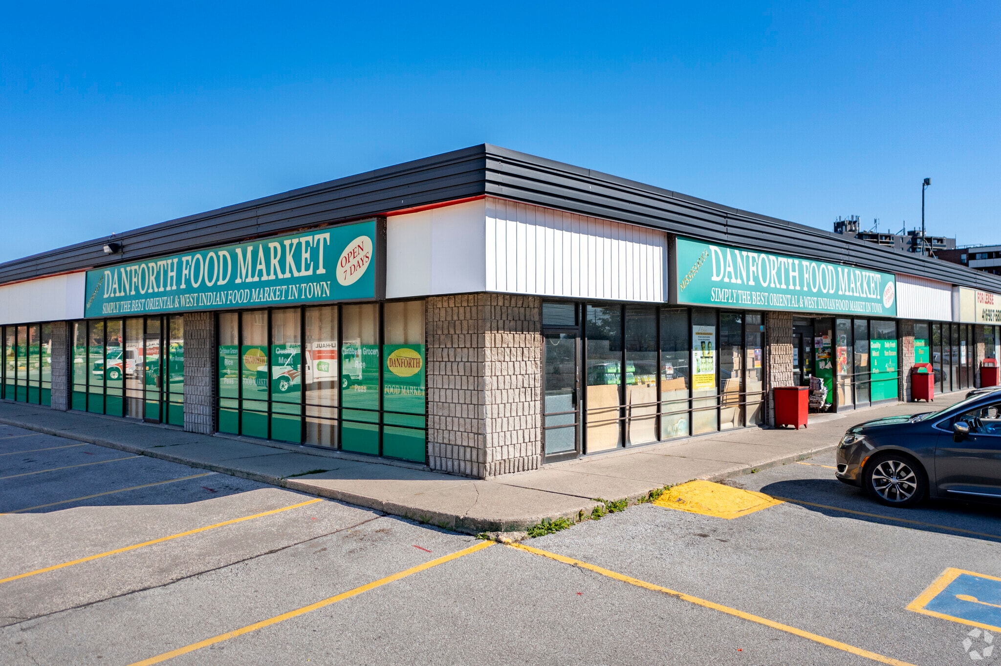 1225 Dundas St E, Mississauga, ON for sale Primary Photo- Image 1 of 1