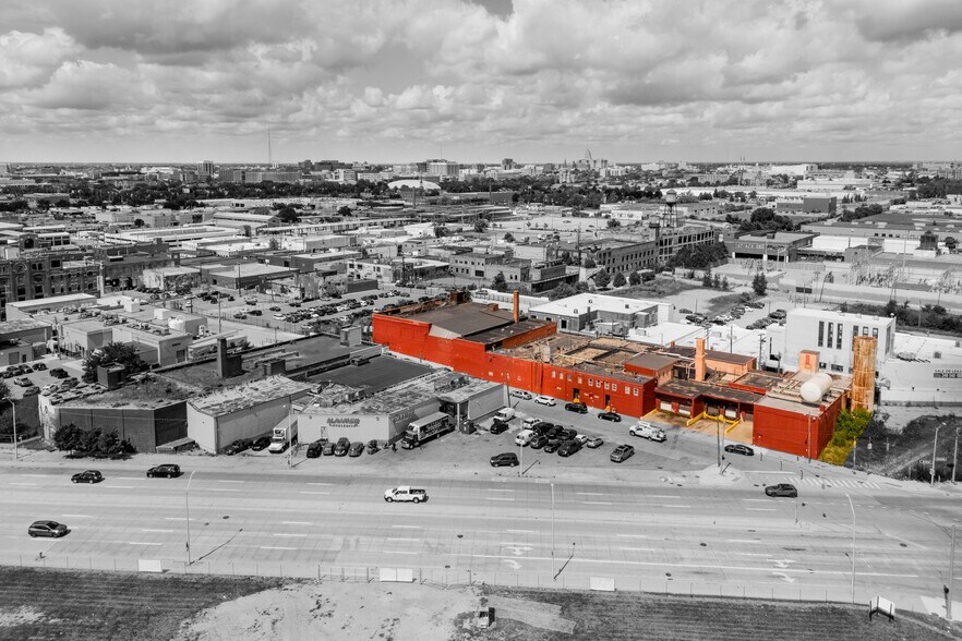 1901-1971 Adelaide St, Detroit, MI à vendre - Photo du bâtiment - Image 2 de 7