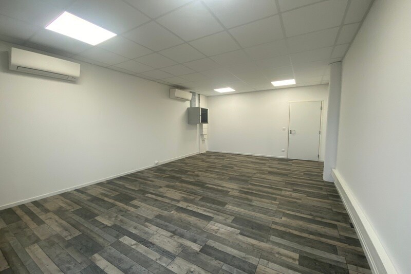 Office in Montpellier for lease - Interior Photo - Image 3 of 11