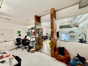 890-894 Folsom St, San Francisco, CA for lease Interior Photo- Image 2 of 4