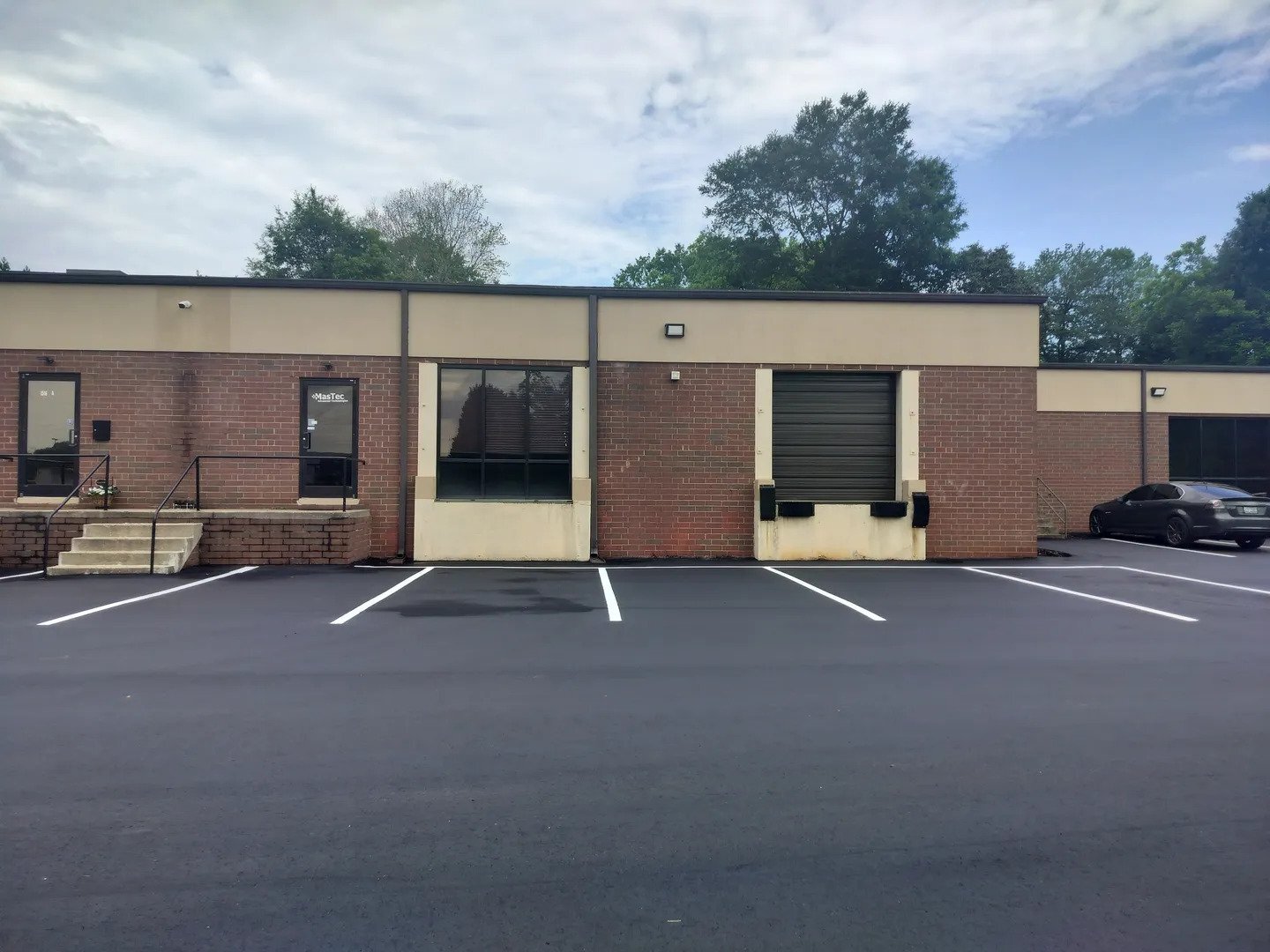 1516 F Ave SE, Hickory, NC for lease Primary Photo- Image 1 of 10
