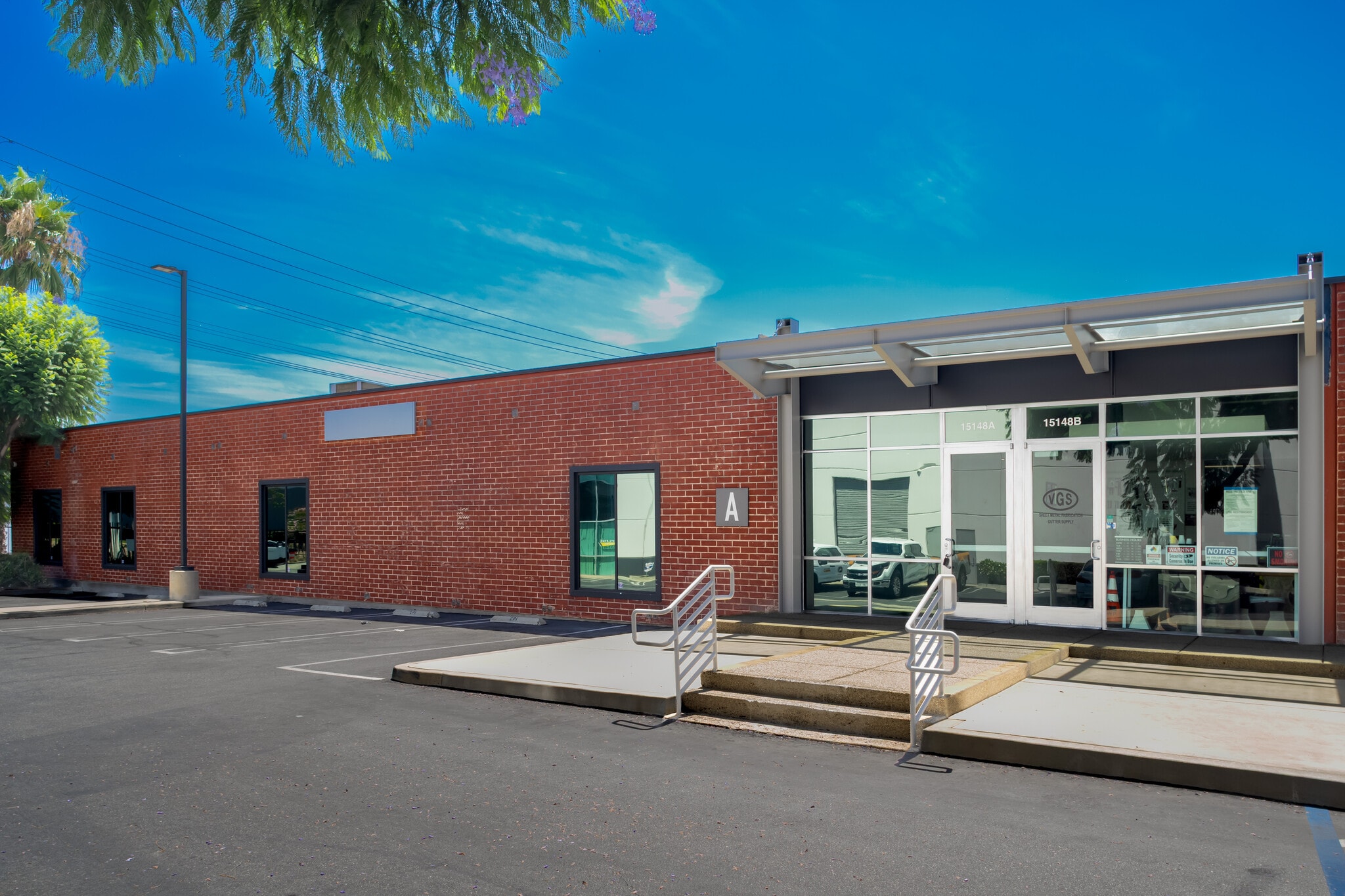 15148 Bledsoe St, Sylmar, CA for lease Building Photo- Image 1 of 12