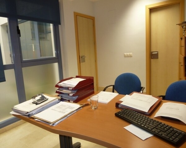 Office in Córdoba, Córdoba for lease - Interior Photo - Image 3 of 11