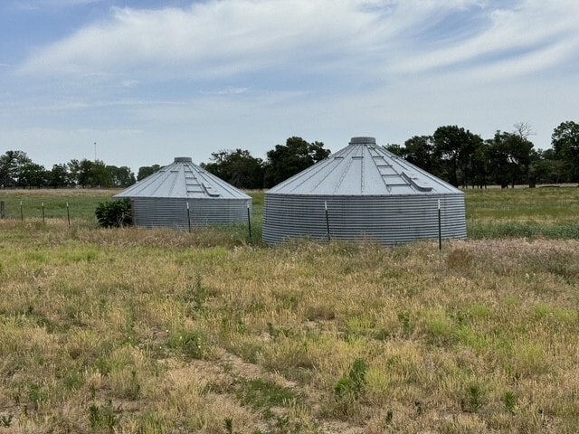 914 N Burmac Rd, Burrton, KS for sale - Building Photo - Image 2 of 16